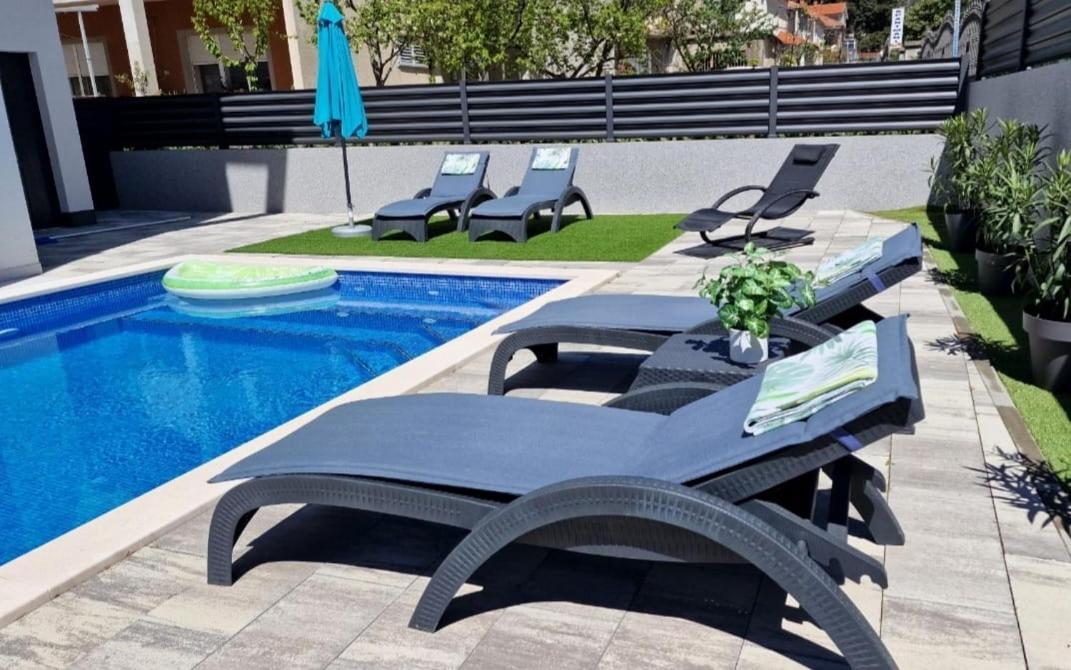 Villa Ema Kastela With Private Heated Pool Εξωτερικό φωτογραφία