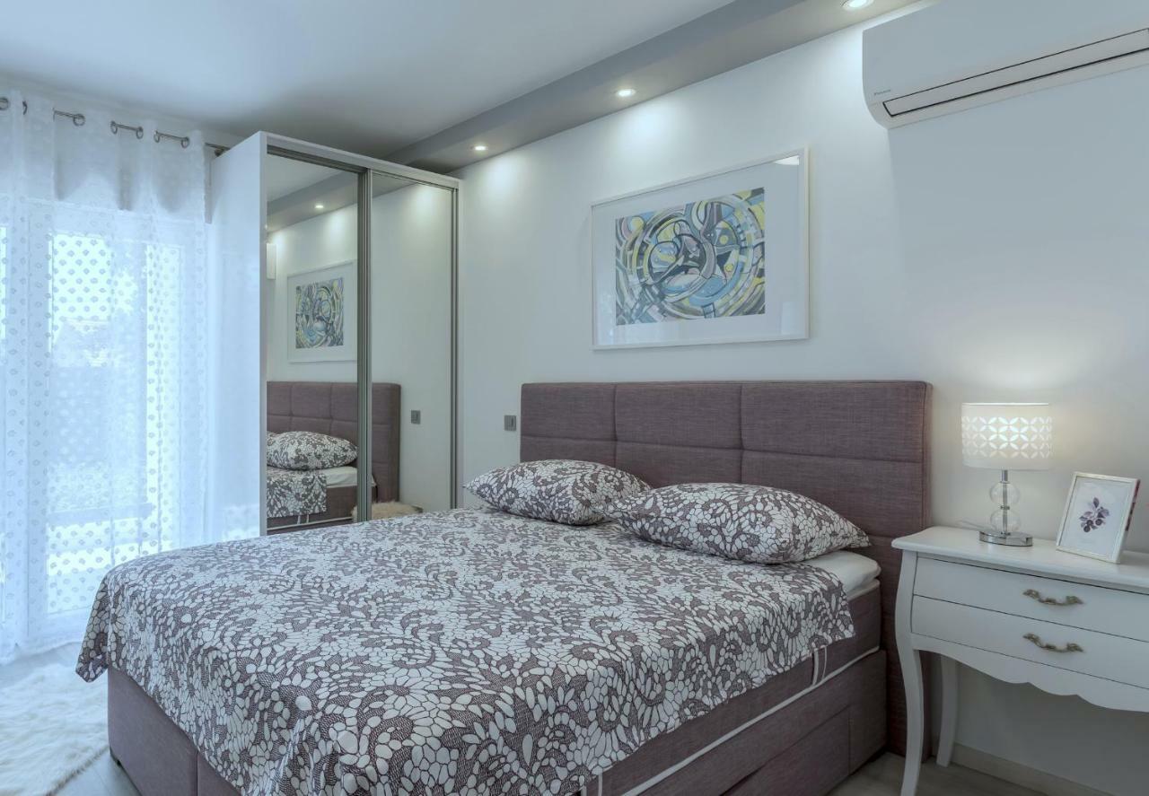 Villa Ema Kastela With Private Heated Pool Εξωτερικό φωτογραφία
