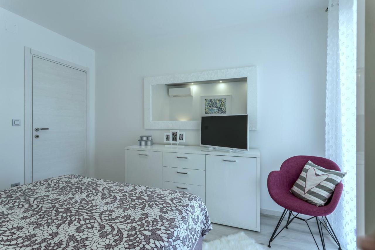 Villa Ema Kastela With Private Heated Pool Εξωτερικό φωτογραφία